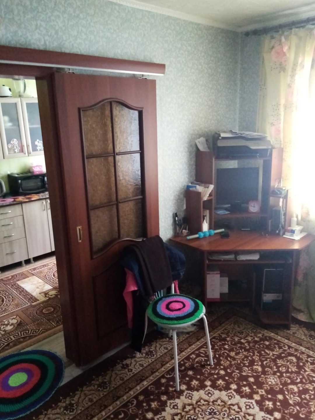 Продам 2-х комн. на АБ 1/5. Комнаты изолированные, санузел раздельный. Возможен обмен на 1 комн. с доплатой. Все вопросы по тел. С агентами не работаю.