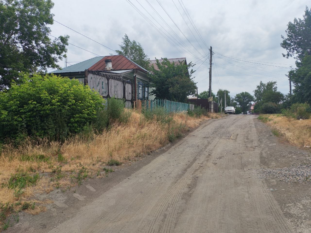  Уютный дом 48 м² на огромном участке 14 соток в тихом центре!
Мечтаете о спокойной жизни, но не хотите отказываться от городского комфорта? Это предложение для вас!

Описание:

Продается отдельно стоящий дом из лиственного бруса в исключительно удачном месте. Идеальный вариант: заезжайте и живите с